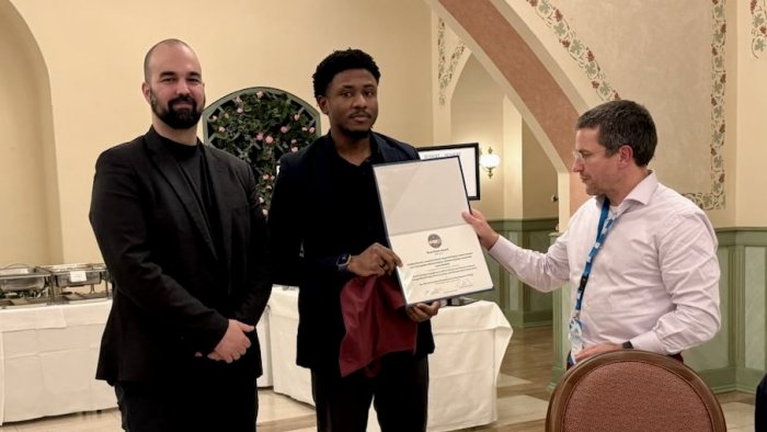 Awarding of a prize