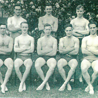 photo of swimming team 1906