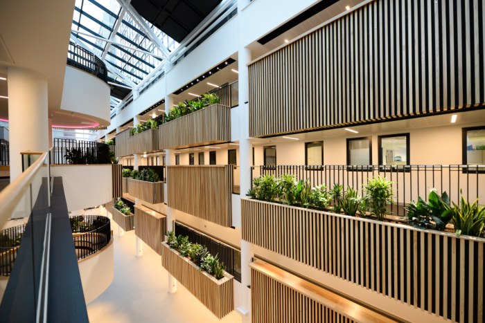 Atrium 1
