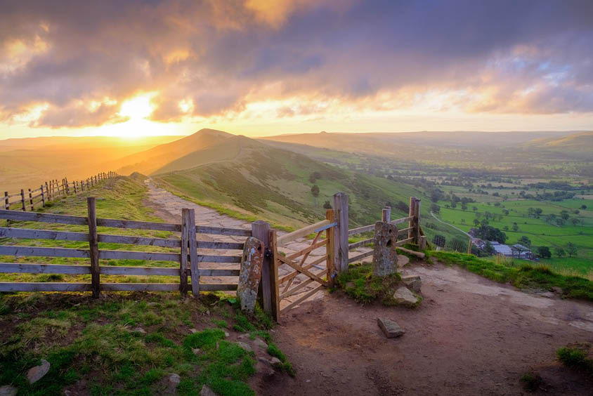 View of Mam Tor in the Peak District at sunrise