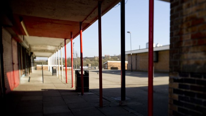 Image of path outside block of flats