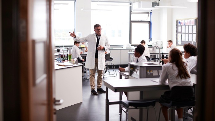 Urgent reinvestment in science education research needed to prepare children for complex future, experts warn 