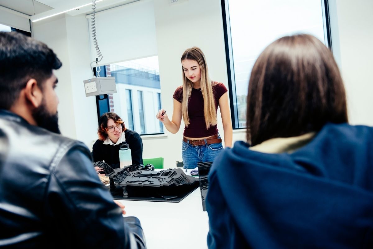 Architecture facilities