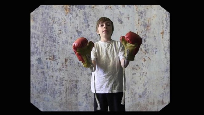 Influence of Mars boxing gloves