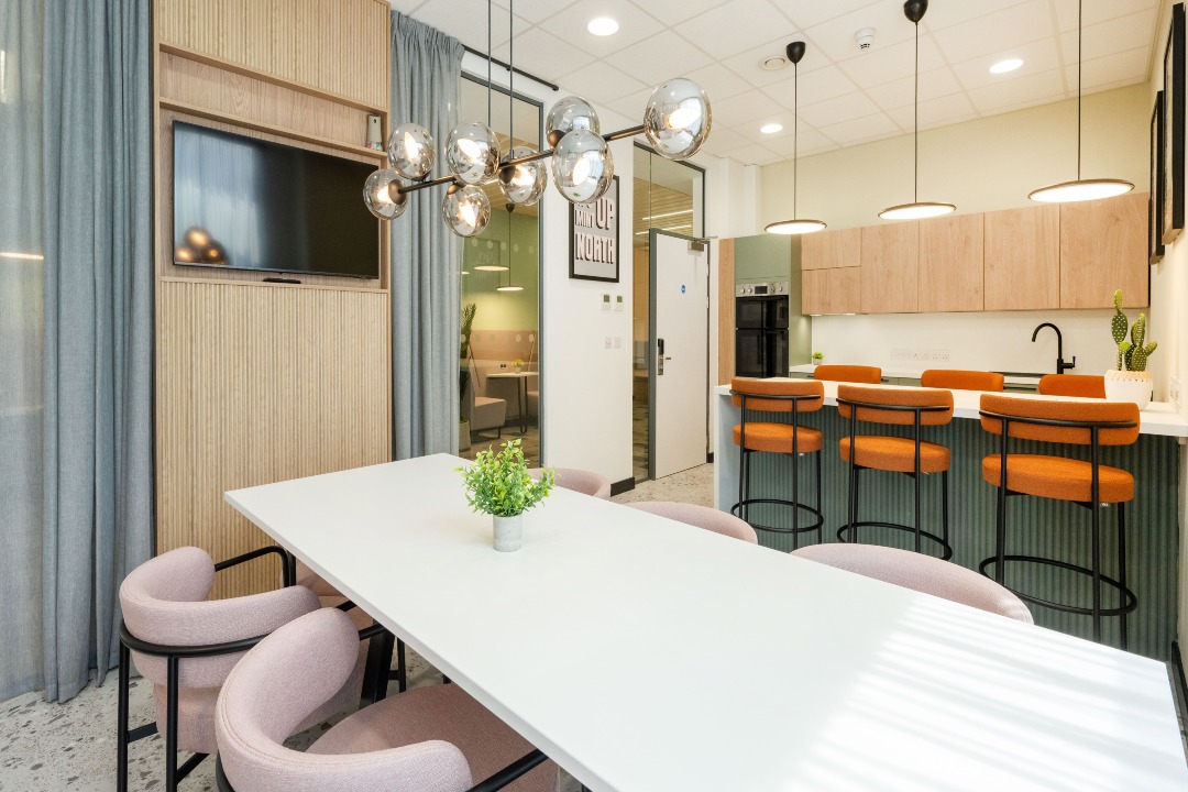 Hosting kitchen
