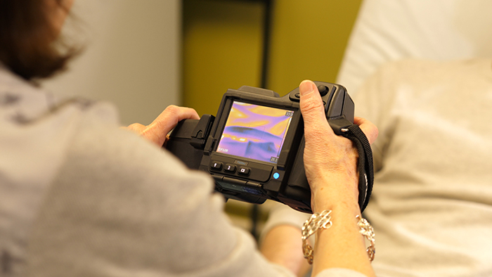 Thermal imaging camera